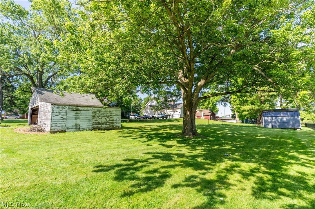 809 Easton Street NE Canton OH 44721