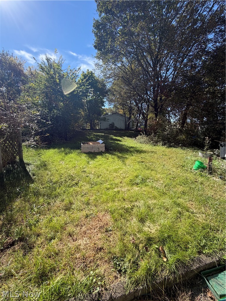 427 E Prospect Street Girard OH 44420