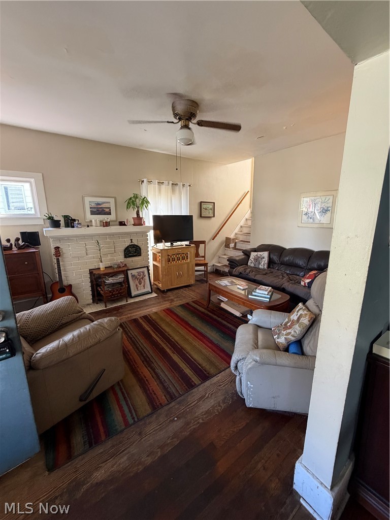 427 E Prospect Street Girard OH 44420