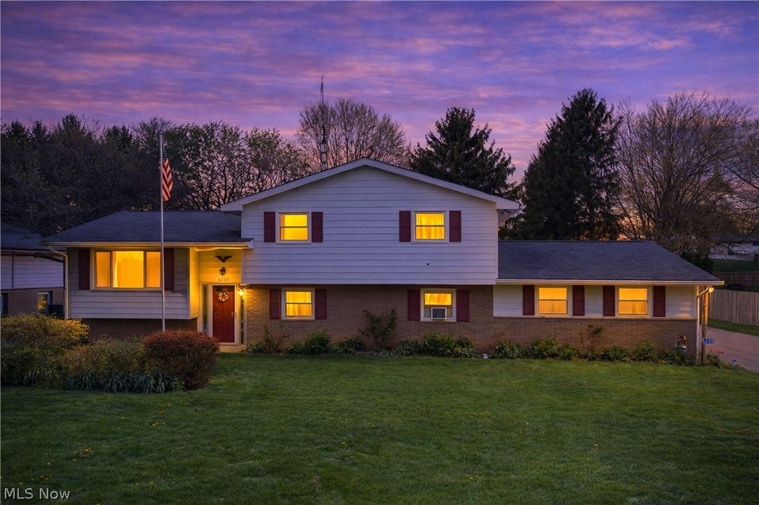 5235 Nave Street SW Canton OH 44706