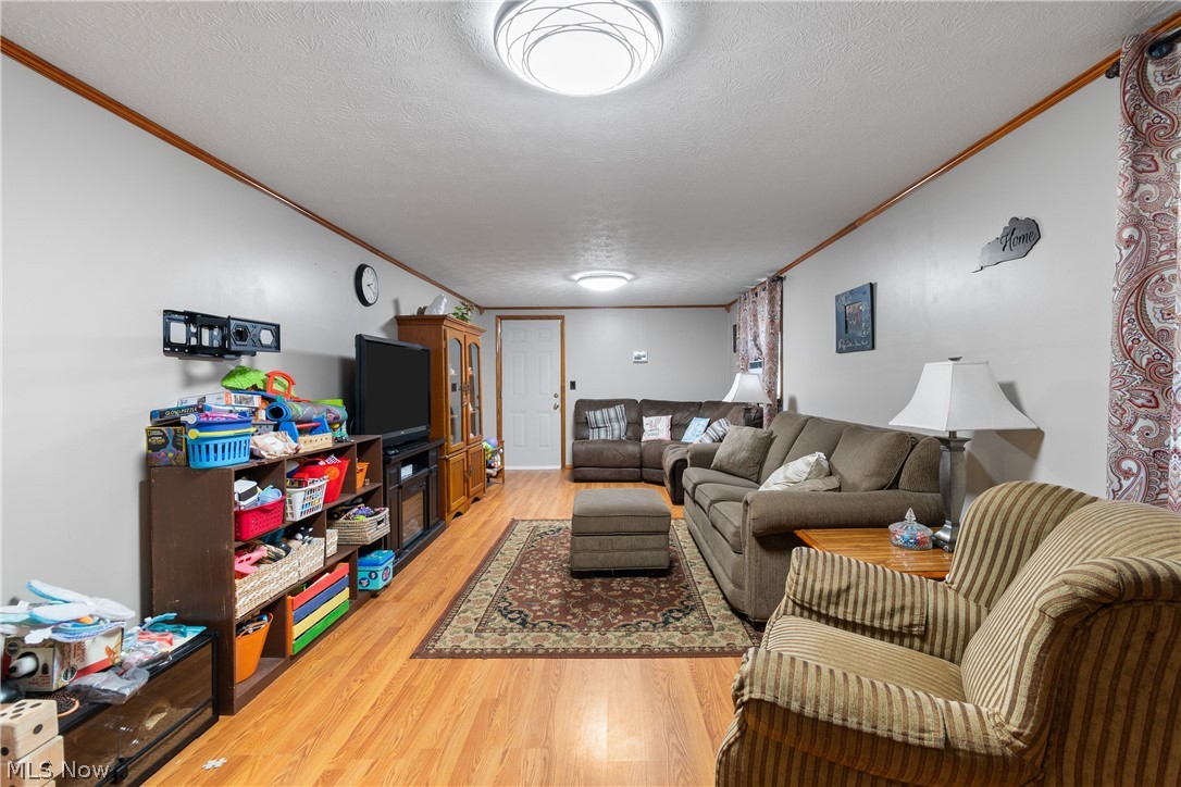 5235 Nave Street SW Canton OH 44706