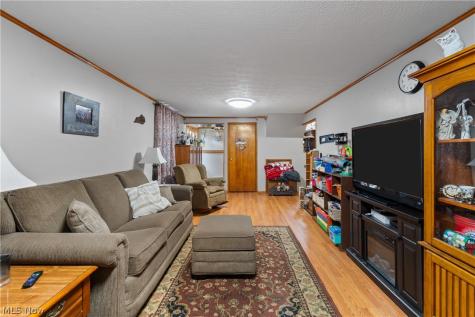 5235 Nave Street SW Canton OH 44706