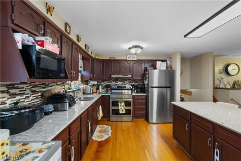 5235 Nave Street SW Canton OH 44706