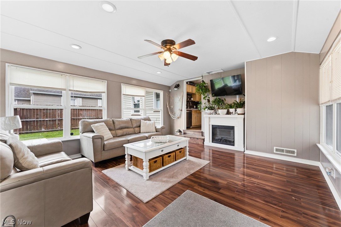 1109 Ellwood Avenue SW Canton OH 44710