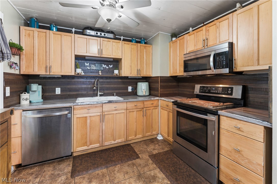 1109 Ellwood Avenue SW Canton OH 44710
