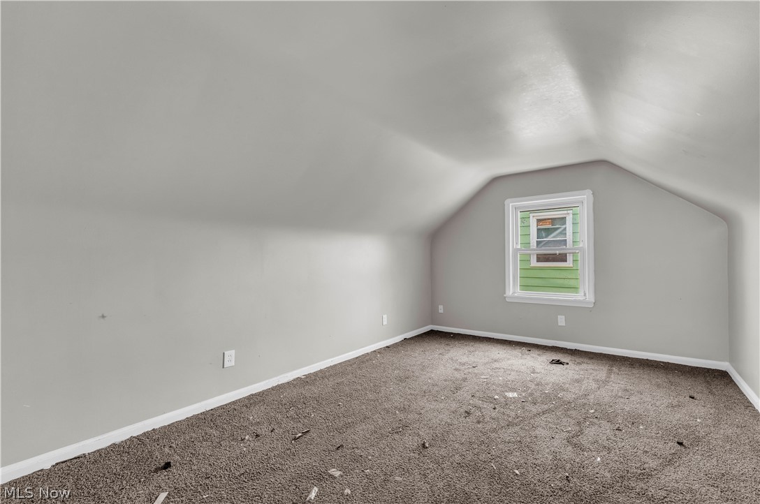 15902 Maplewood Avenue Maple Heights OH 44137