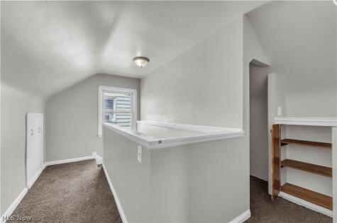 15902 Maplewood Avenue Maple Heights OH 44137