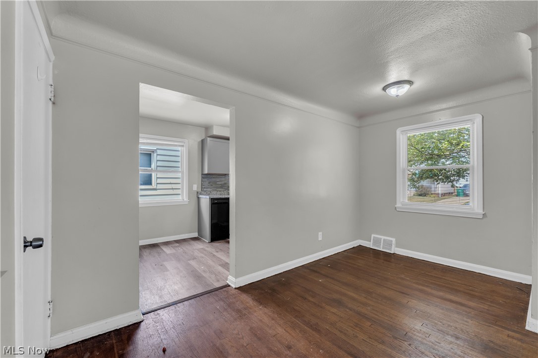 15902 Maplewood Avenue Maple Heights OH 44137
