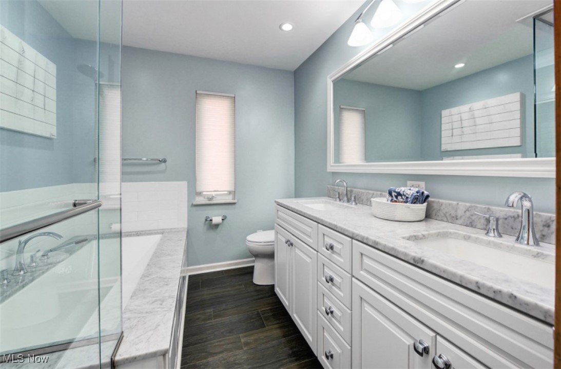 3829 Carol Boulevard Rocky River OH 44116