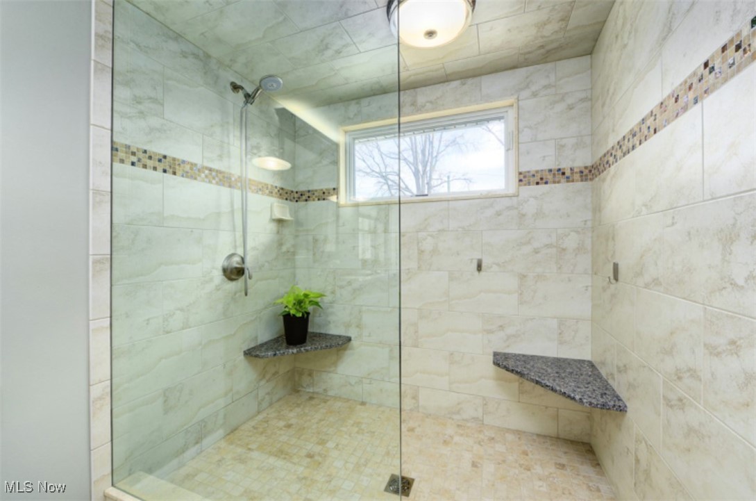 3829 Carol Boulevard Rocky River OH 44116