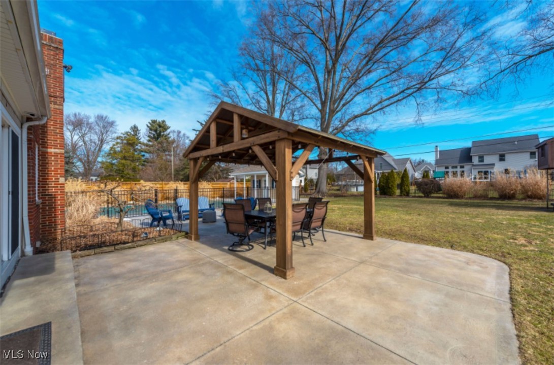 3829 Carol Boulevard Rocky River OH 44116