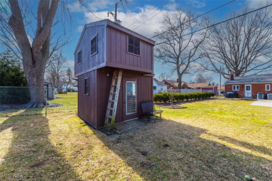 3829 Carol Boulevard Rocky River OH 44116