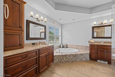 7444 Royal Portrush Drive Solon OH 44139