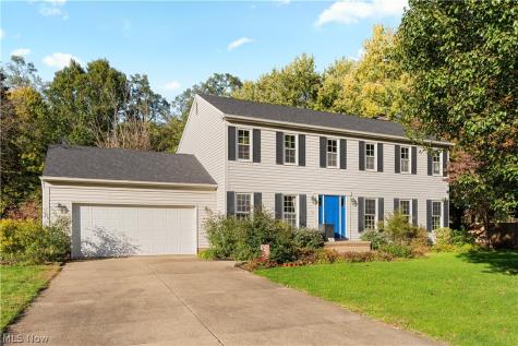 1545 Pinecone Street NW North Canton OH 44720