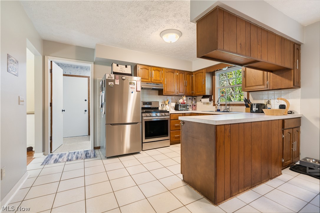 1545 Pinecone Street NW North Canton OH 44720