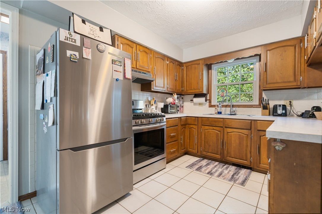 1545 Pinecone Street NW North Canton OH 44720
