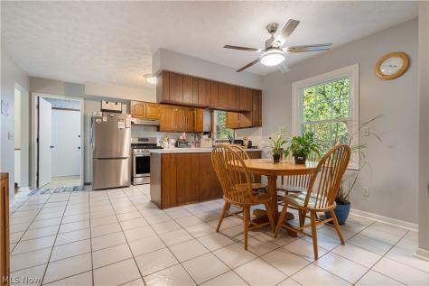 1545 Pinecone Street NW North Canton OH 44720
