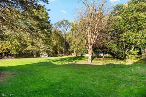 1545 Pinecone Street NW North Canton OH 44720