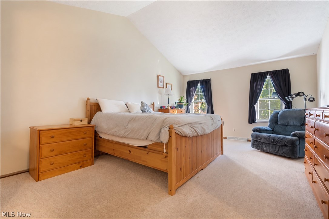 1545 Pinecone Street NW North Canton OH 44720