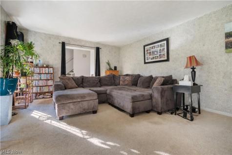 1545 Pinecone Street NW North Canton OH 44720