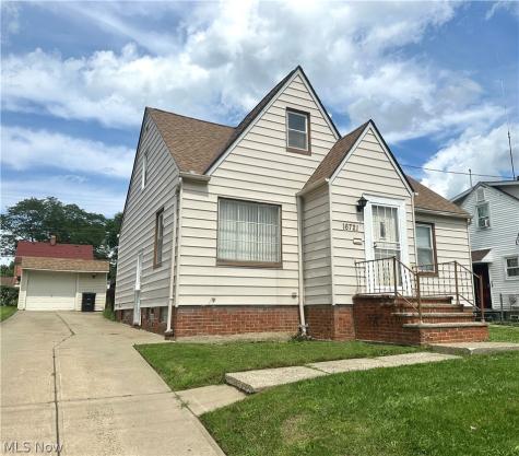 16721 Harvard Avenue Cleveland OH 44128