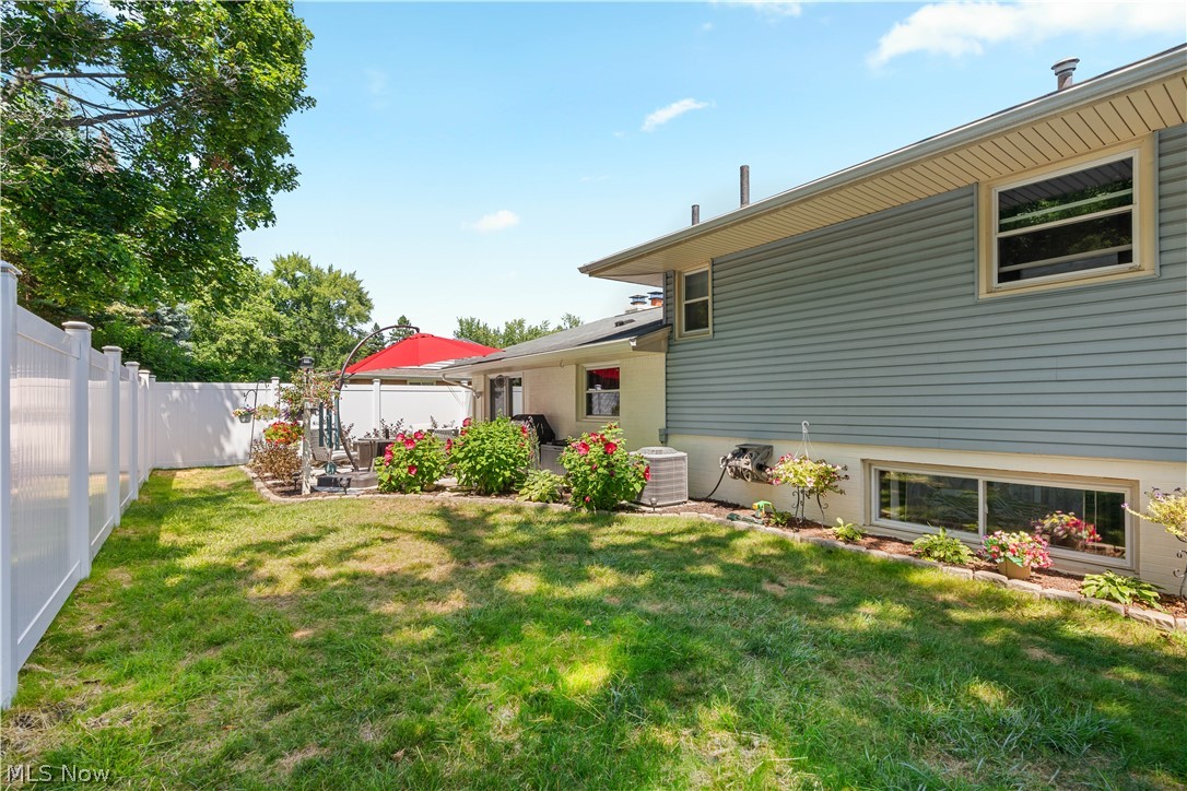 543 36th Street NW Canton OH 44709