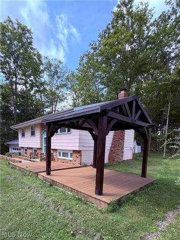 9299 Gilbert Road Ravenna OH 44266