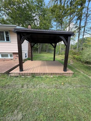 9299 Gilbert Road Ravenna OH 44266