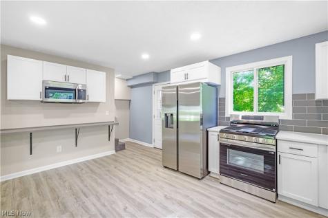 3961 Klein Avenue Stow OH 44224
