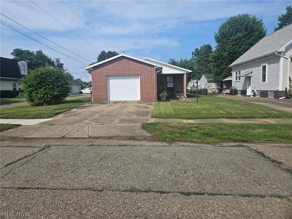 1022 Logan Avenue NW New Philadelphia OH 44663