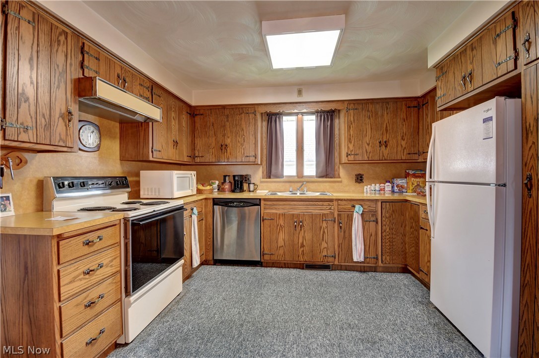1022 Logan Avenue NW New Philadelphia OH 44663