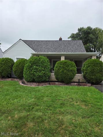 1558 Thalia Avenue Youngstown OH 44514