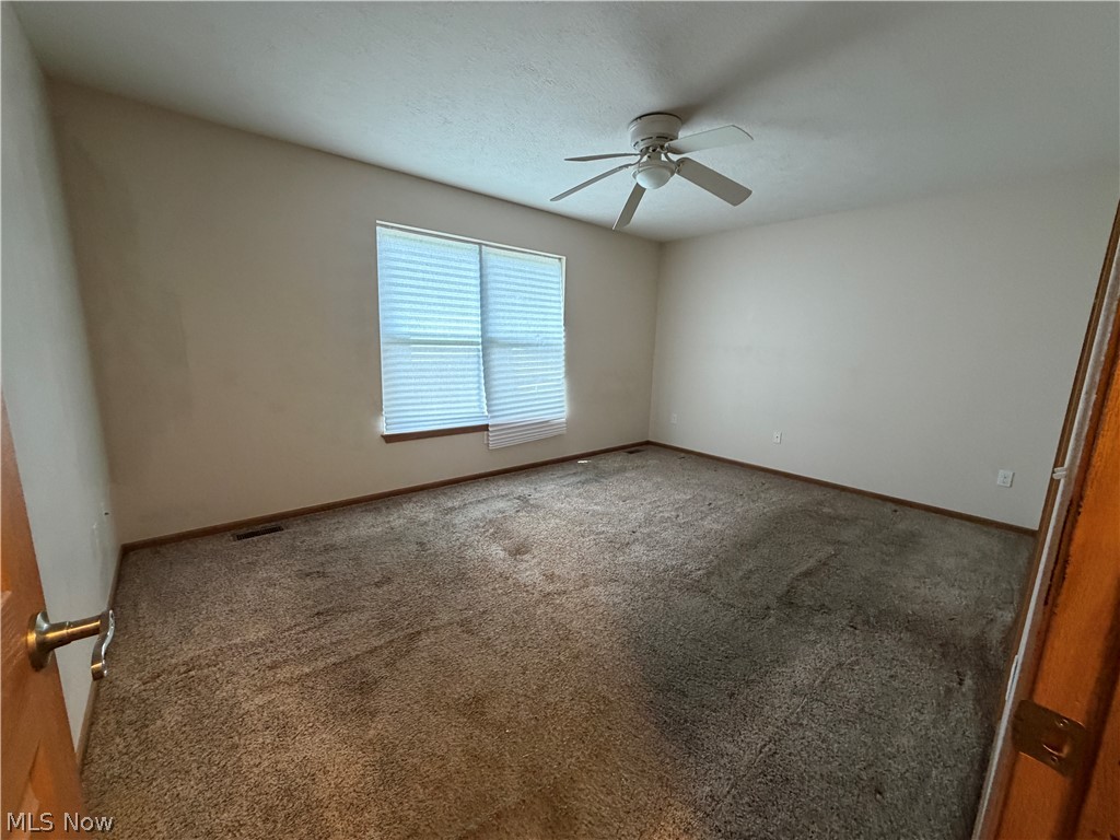 1504 White Avenue Akron OH 44307