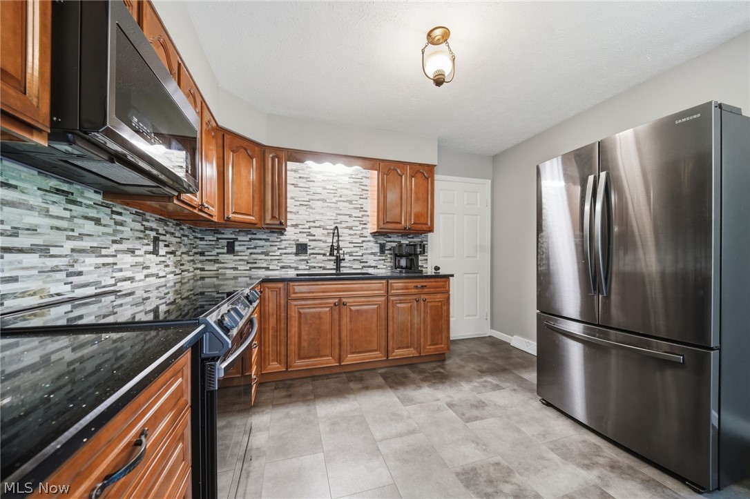 4510 S Ridge Road E Geneva OH 44041