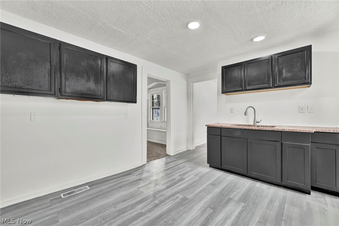 12824 Woodside Avenue Cleveland OH 44108