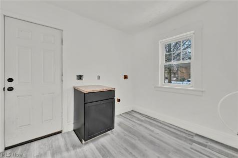12824 Woodside Avenue Cleveland OH 44108