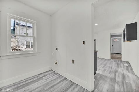 12824 Woodside Avenue Cleveland OH 44108