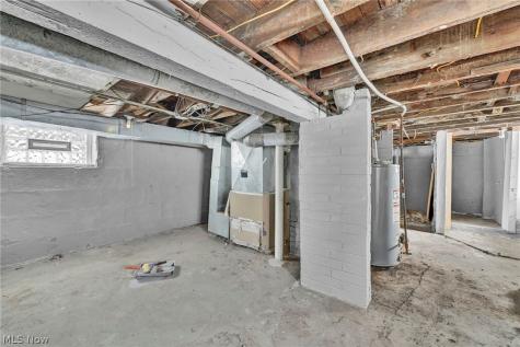 12824 Woodside Avenue Cleveland OH 44108