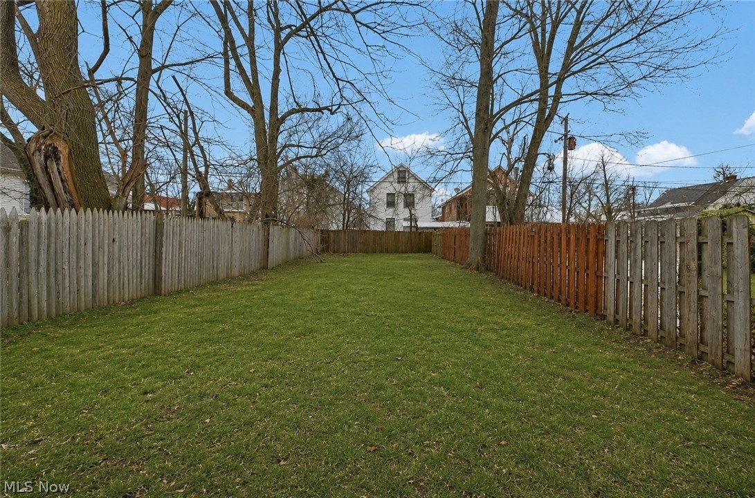 12824 Woodside Avenue Cleveland OH 44108
