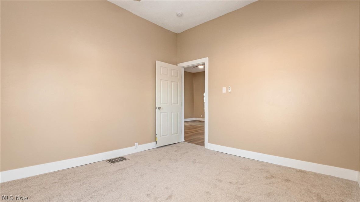 717 Baker Street Zanesville OH 43701