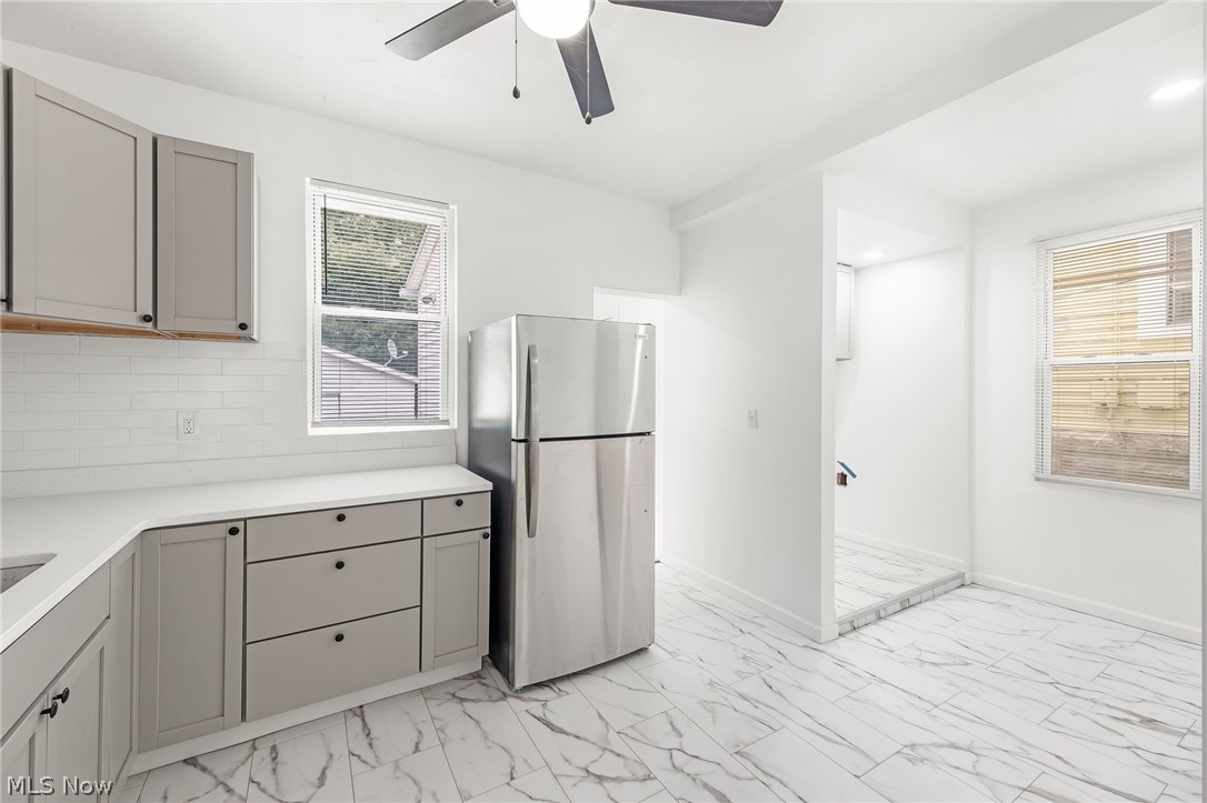 3207 W 97th Street Cleveland OH 44102