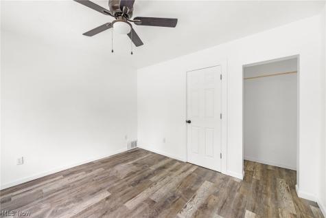 3207 W 97th Street Cleveland OH 44102