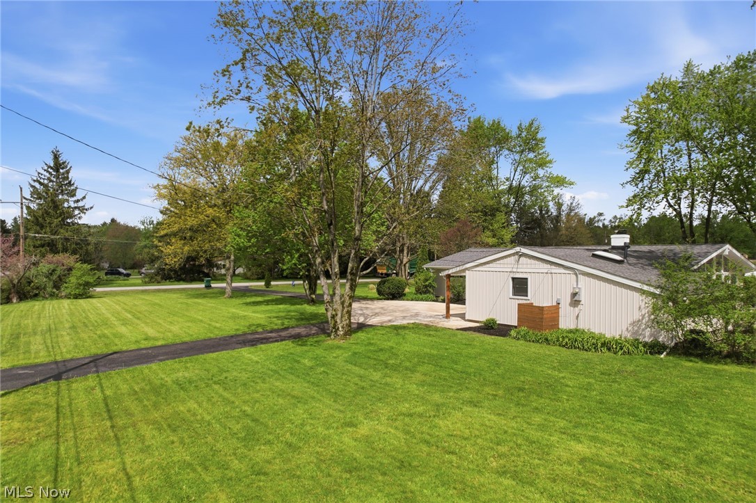 12789 Manchester Drive Chesterland OH 44026