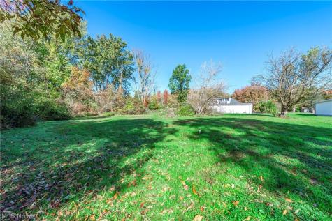 27087 Cook Road Olmsted Twp OH 44138