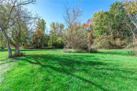 27087 Cook Road Olmsted Twp OH 44138