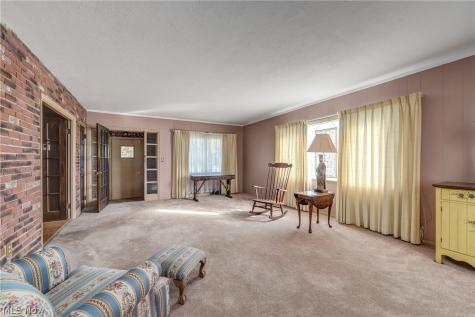 27087 Cook Road Olmsted Twp OH 44138