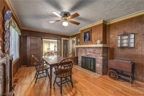 27087 Cook Road Olmsted Twp OH 44138