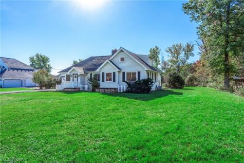 27087 Cook Road Olmsted Twp OH 44138