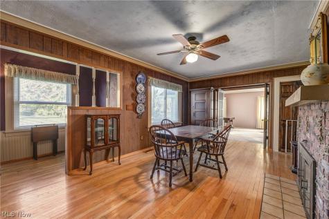 27087 Cook Road Olmsted Twp OH 44138