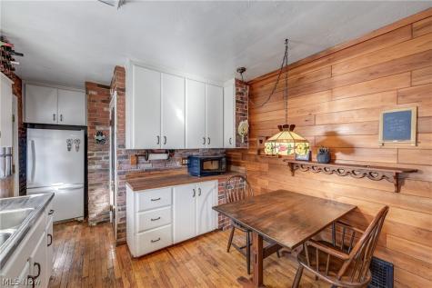 27087 Cook Road Olmsted Twp OH 44138